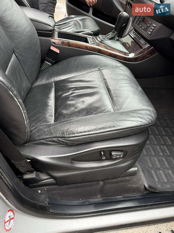 Позашляховик / Кросовер BMW X5 2004 в Чернівцях