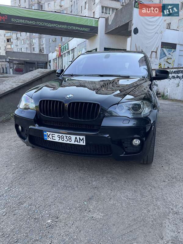BMW X5 2011