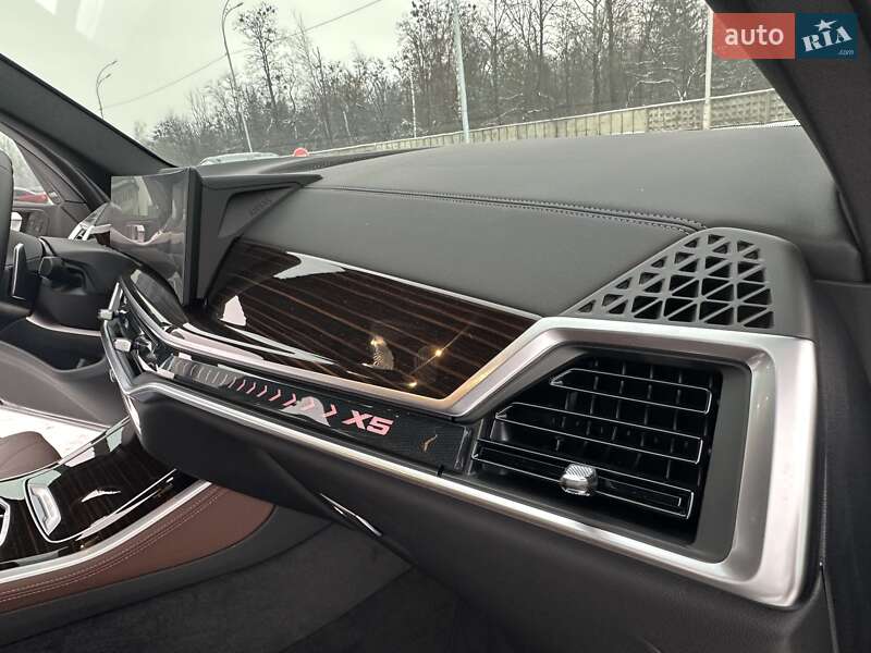 Внедорожник / Кроссовер BMW X5 2024 в Киеве