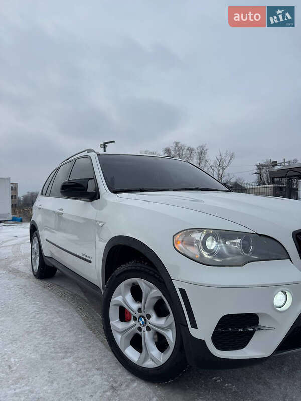 Внедорожник / Кроссовер BMW X5 2011 в Ивано-Франковске