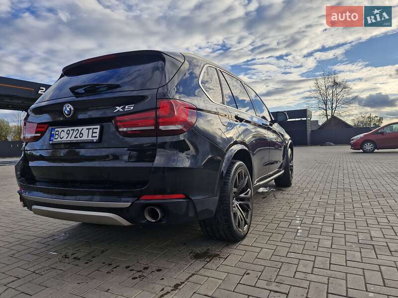 Внедорожник / Кроссовер BMW X5 2015 в Шептицькому