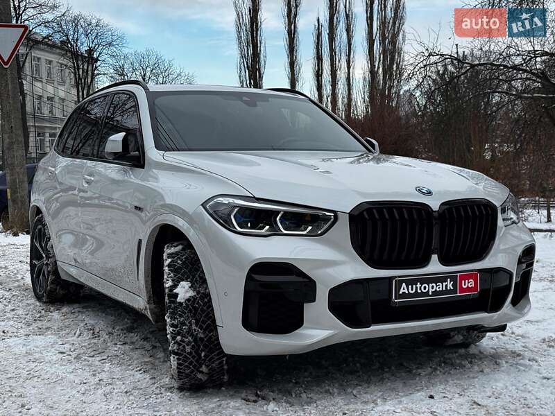 Внедорожник / Кроссовер BMW X5 2022 в Киеве фото 3 Внедорожник / Кроссовер BMW X5 2022 в Киеве