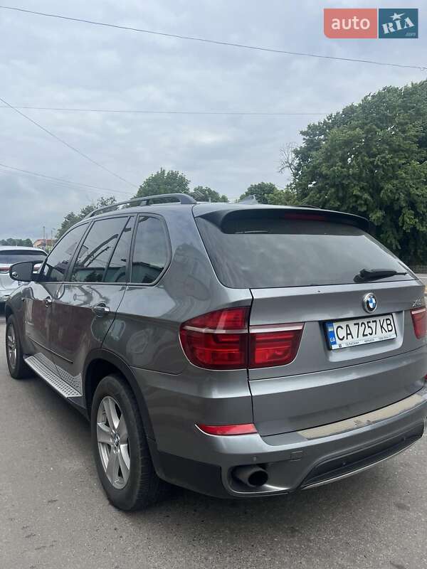Позашляховик / Кросовер BMW X5 2012 в Тальному