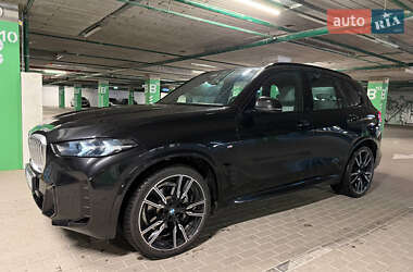 Внедорожник / Кроссовер BMW X5 2023 в Киеве