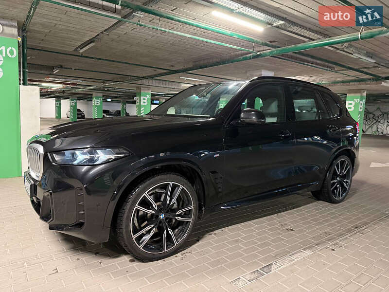 Позашляховик / Кросовер BMW X5 2023 в Києві
