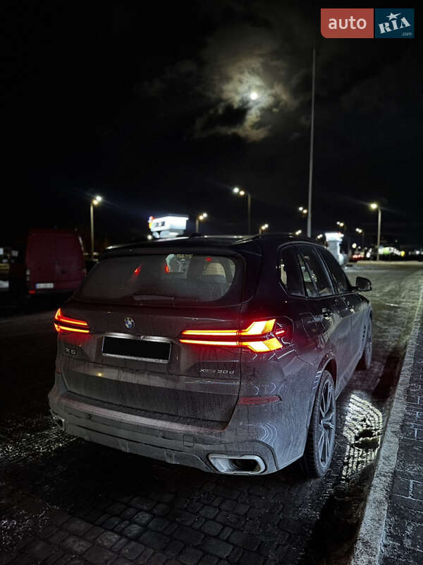 Позашляховик / Кросовер BMW X5 2023 в Києві