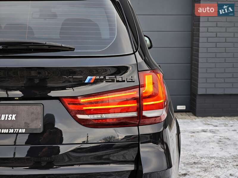 Внедорожник / Кроссовер BMW X5 2016 в Луцке