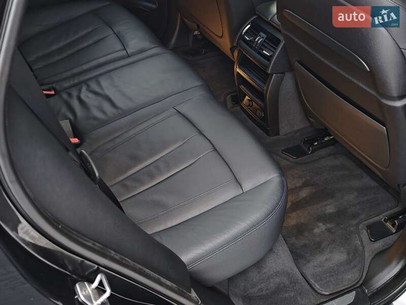 Внедорожник / Кроссовер BMW X5 2016 в Луцке