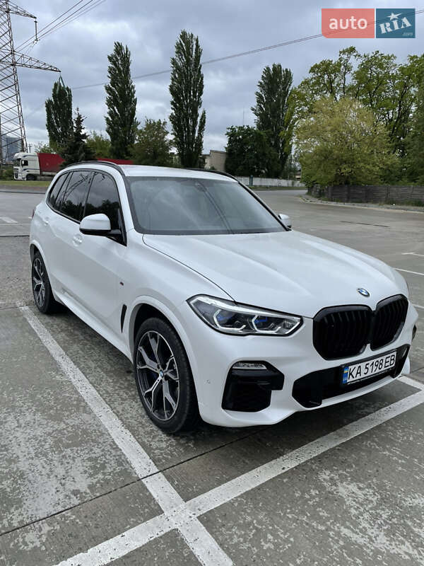Позашляховик / Кросовер BMW X5 2021 в Києві