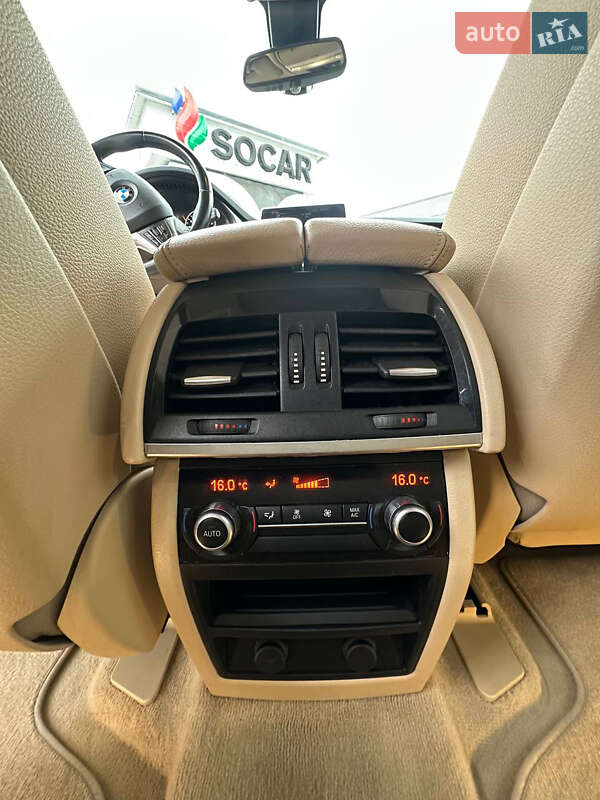 Внедорожник / Кроссовер BMW X5 2015 в Львове