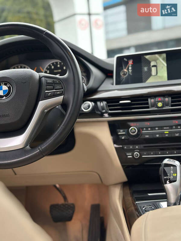 Внедорожник / Кроссовер BMW X5 2015 в Львове