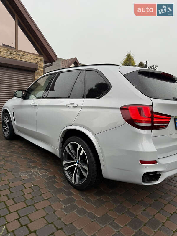 Внедорожник / Кроссовер BMW X5 2016 в Днепре