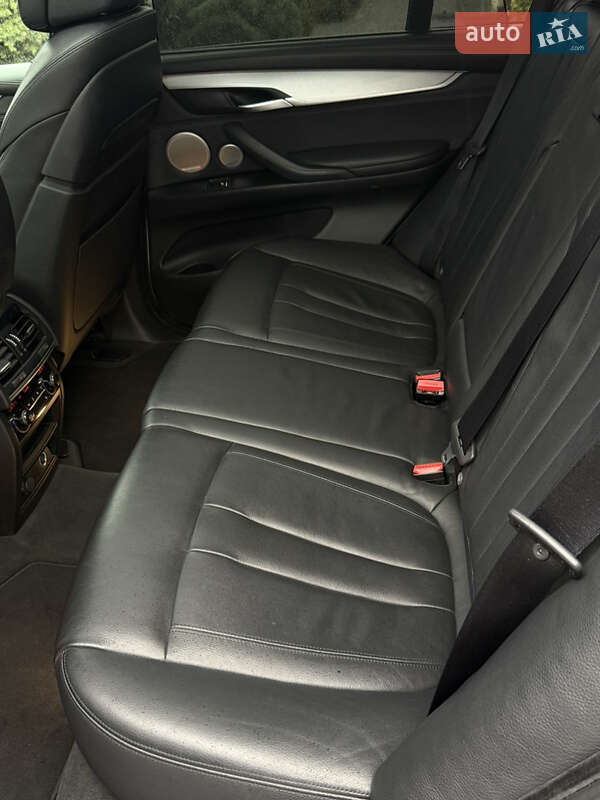 Внедорожник / Кроссовер BMW X5 2016 в Днепре