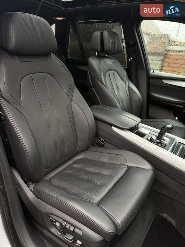 Внедорожник / Кроссовер BMW X5 2016 в Днепре