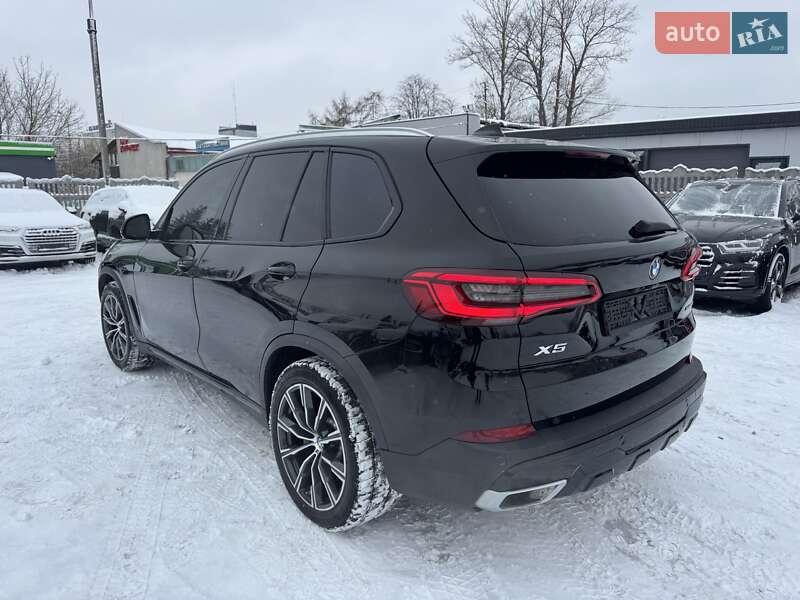 Внедорожник / Кроссовер BMW X5 2018 в Тернополе