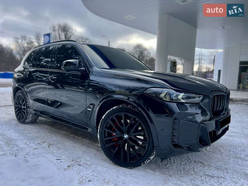 Позашляховик / Кросовер BMW X5 2023 в Дніпрі