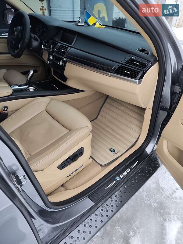 Внедорожник / Кроссовер BMW X5 2010 в Белой Церкви