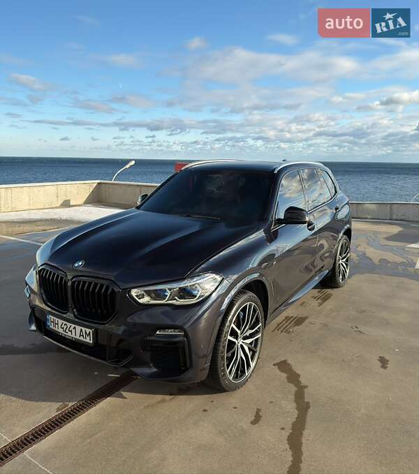 Внедорожник / Кроссовер BMW X5 2018 в Одессе