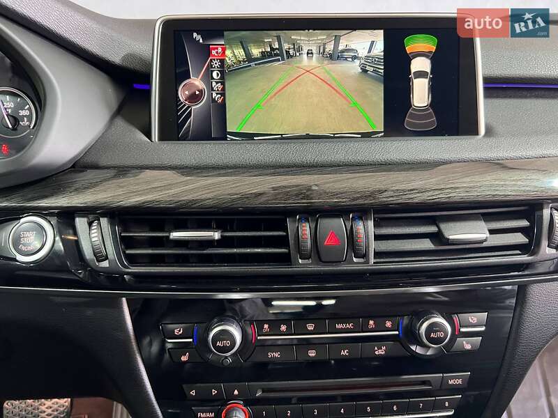 Внедорожник / Кроссовер BMW X5 2015 в Одессе