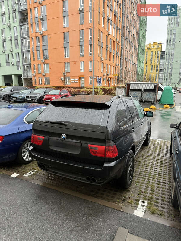 Внедорожник / Кроссовер BMW X5 2002 в Киеве