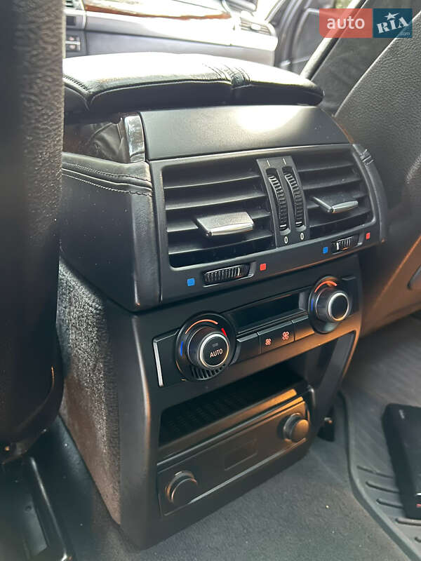 Внедорожник / Кроссовер BMW X5 2011 в Александрие фото 30 Внедорожник / Кроссовер BMW X5 2011 в Александрие
