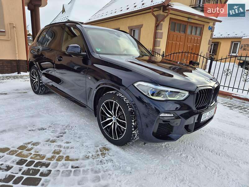 Внедорожник / Кроссовер BMW X5 2020 в Ковеле