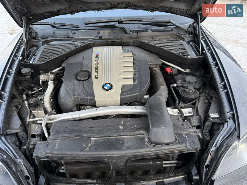 Внедорожник / Кроссовер BMW X5 2010 в Хмельницком