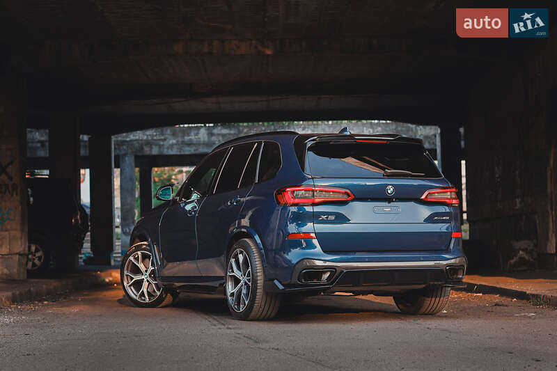 Внедорожник / Кроссовер BMW X5 2019 в Киеве