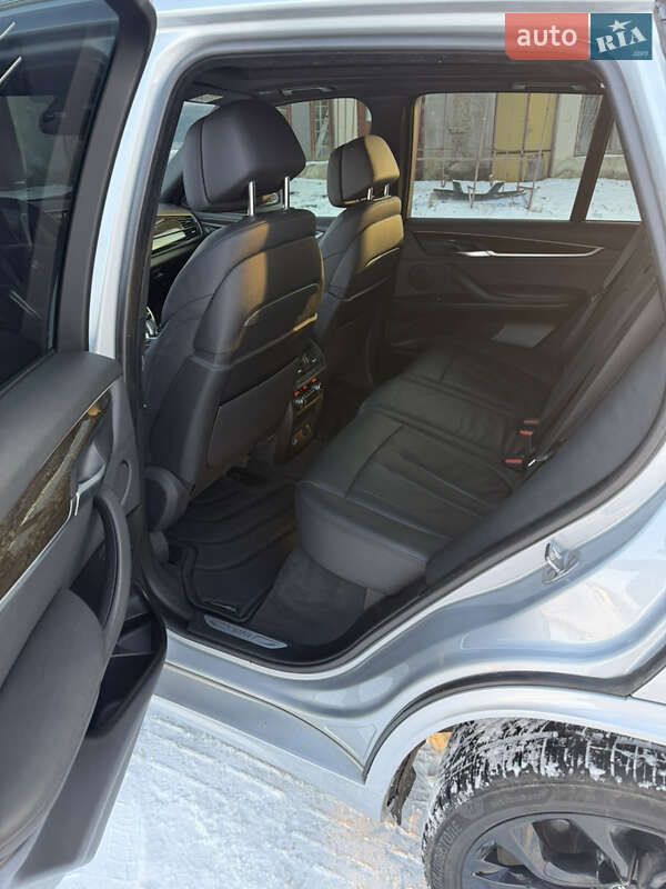 Позашляховик / Кросовер BMW X5 2016 в Вінниці