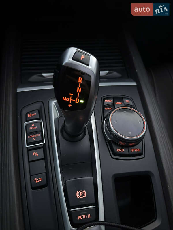 Внедорожник / Кроссовер BMW X5 2014 в Кропивницком