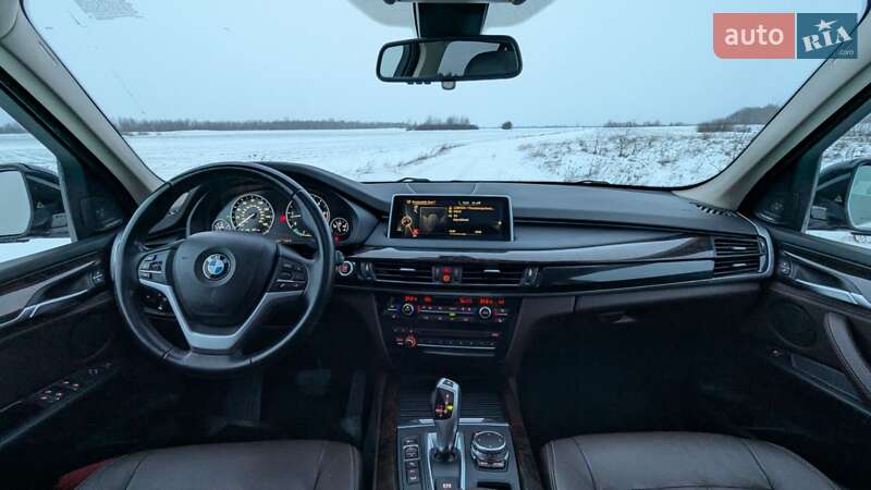 Внедорожник / Кроссовер BMW X5 2015 в Коростене