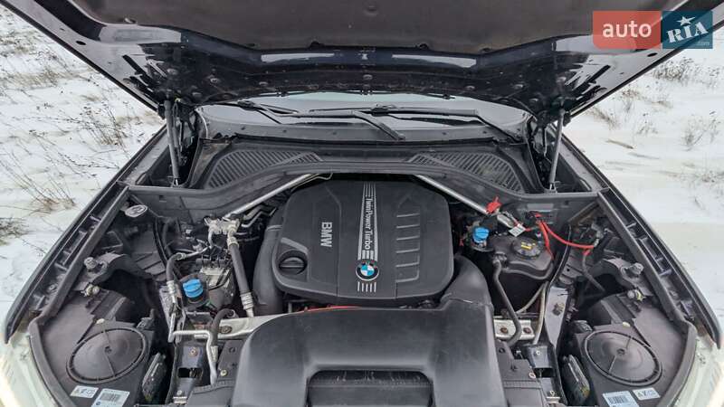 Внедорожник / Кроссовер BMW X5 2015 в Коростене