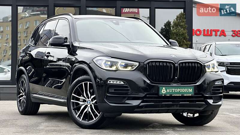 Внедорожник / Кроссовер BMW X5 2020 в Киеве