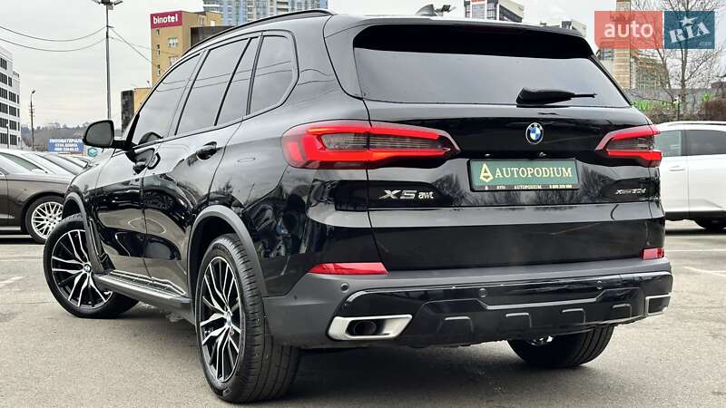 Внедорожник / Кроссовер BMW X5 2020 в Киеве