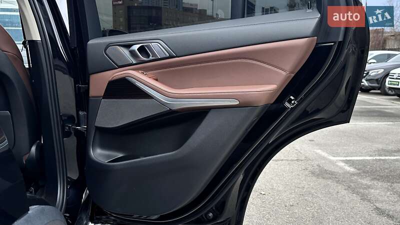 Внедорожник / Кроссовер BMW X5 2020 в Киеве