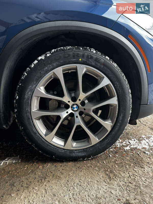 Внедорожник / Кроссовер BMW X5 2019 в Львове