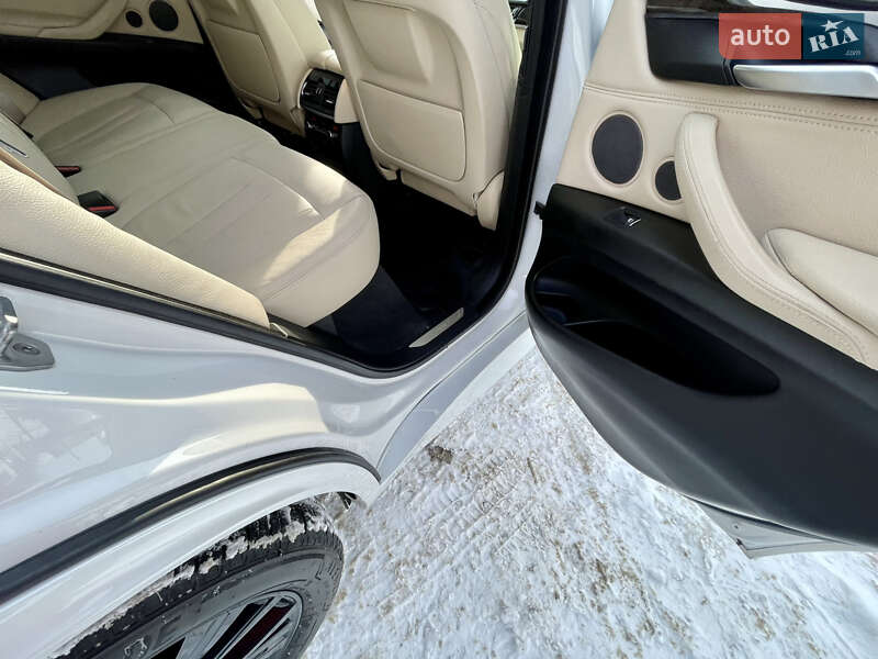 Внедорожник / Кроссовер BMW X5 2016 в Черновцах фото 25 Внедорожник / Кроссовер BMW X5 2016 в Черновцах