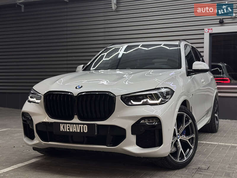Внедорожник / Кроссовер BMW X5 2020 в Киеве