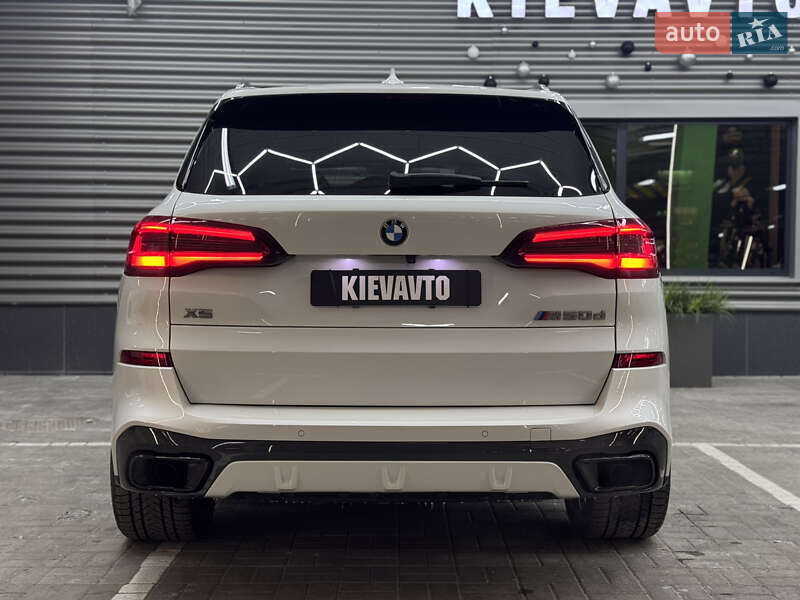Внедорожник / Кроссовер BMW X5 2020 в Киеве