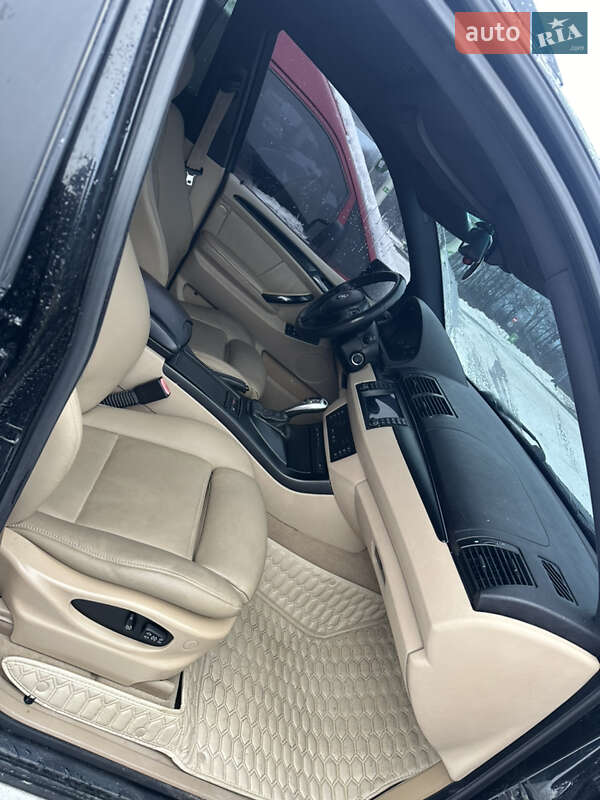 Внедорожник / Кроссовер BMW X5 2003 в Коломые