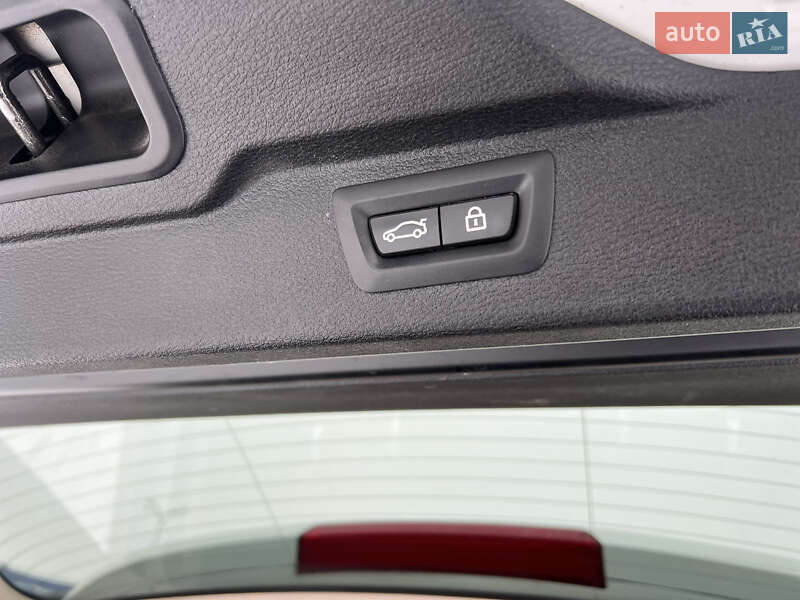 Внедорожник / Кроссовер BMW X5 2014 в Киеве