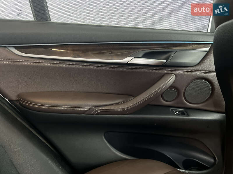 Внедорожник / Кроссовер BMW X5 2014 в Киеве