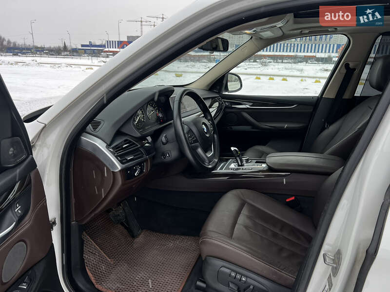 Внедорожник / Кроссовер BMW X5 2014 в Киеве