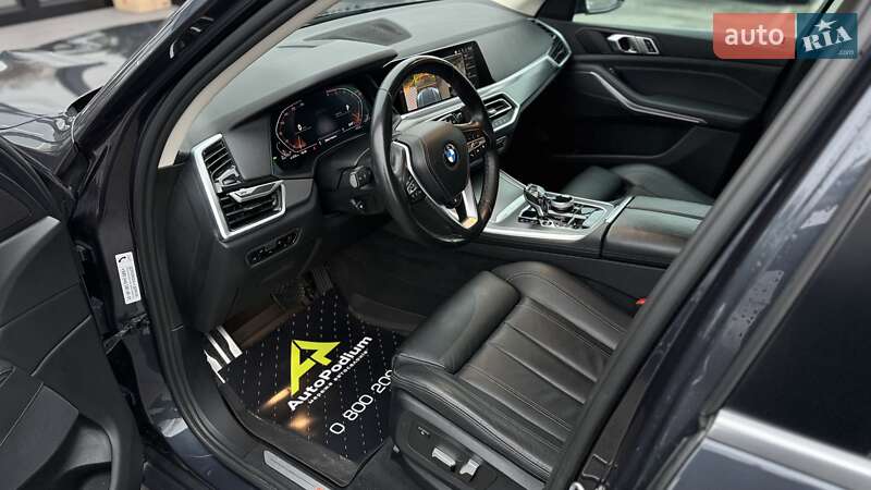 Внедорожник / Кроссовер BMW X5 2022 в Киеве