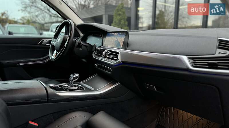 Внедорожник / Кроссовер BMW X5 2022 в Киеве