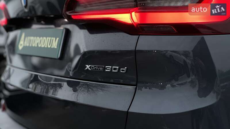 Внедорожник / Кроссовер BMW X5 2022 в Киеве