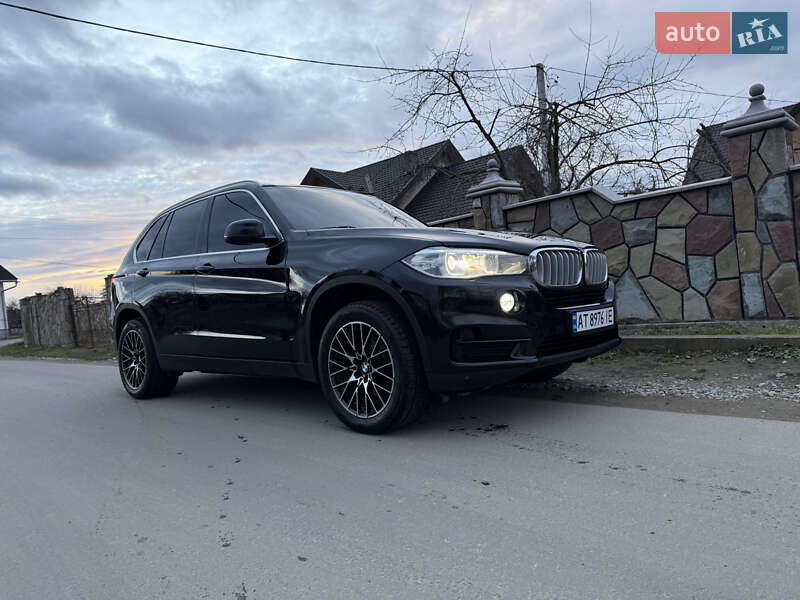 Внедорожник / Кроссовер BMW X5 2013 в Надворной