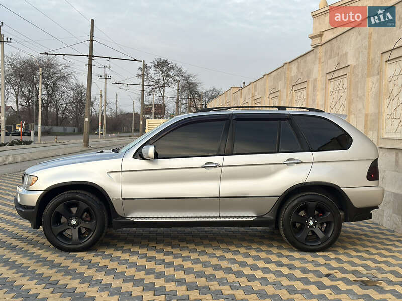 Внедорожник / Кроссовер BMW X5 2003 в Одессе
