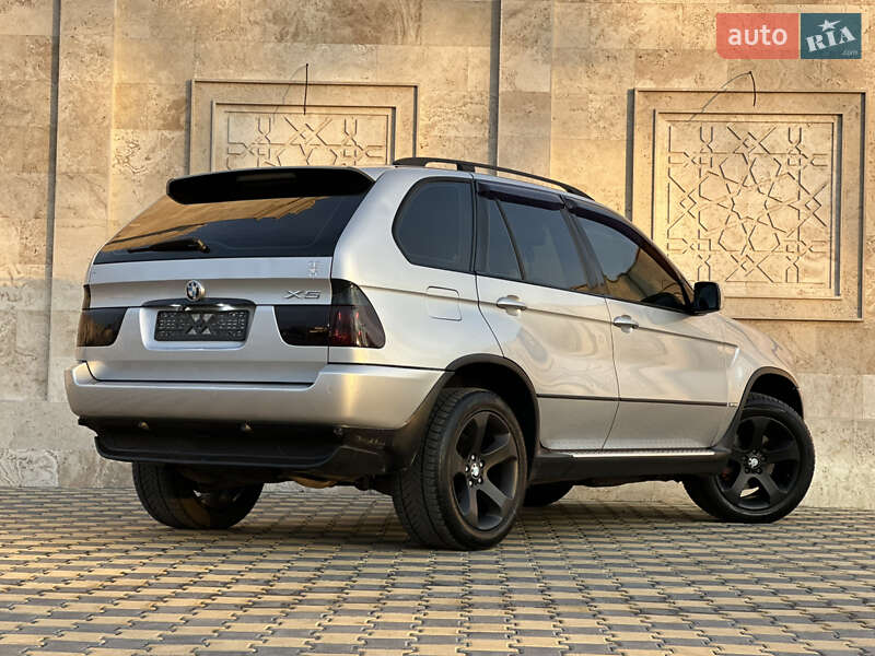 Внедорожник / Кроссовер BMW X5 2003 в Одессе