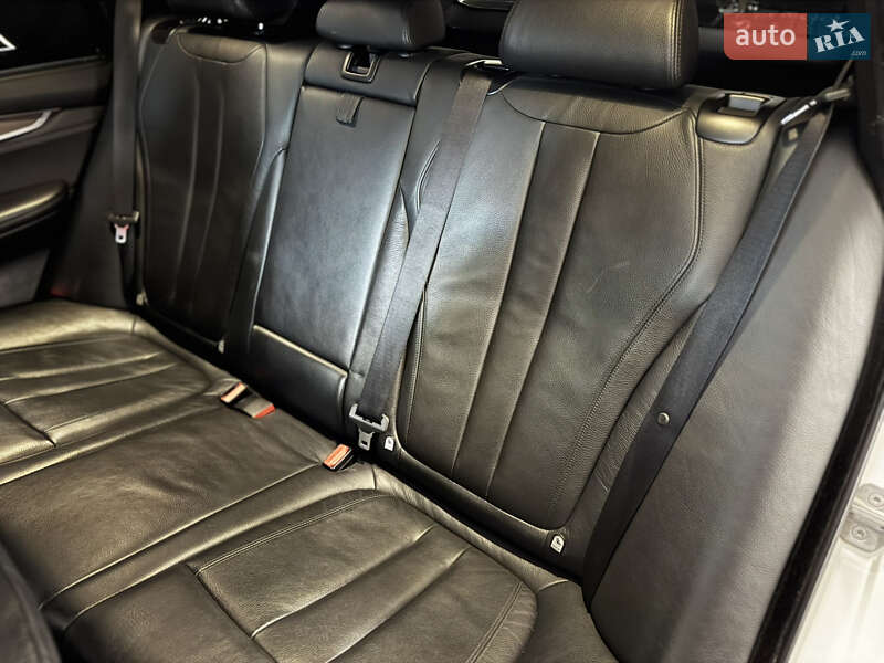 Позашляховик / Кросовер BMW X5 2014 в Миколаєві